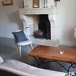 Maison De Charme Avec Bassin De Nage Casa vacanze Montmirat