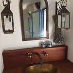 Maison De Charme Avec Bassin De Nage Casa vacanze Montmirat