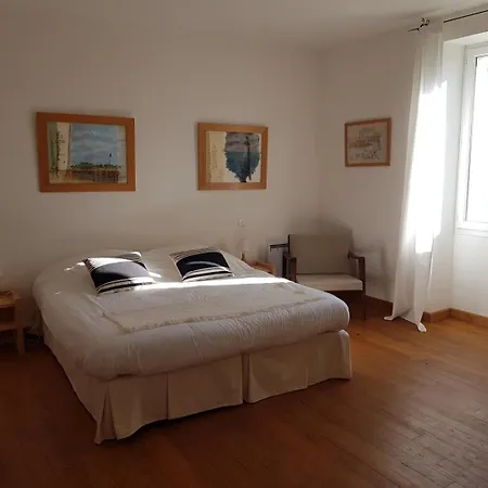 Maison De Charme Avec Bassin De Nage Casa vacanze Montmirat