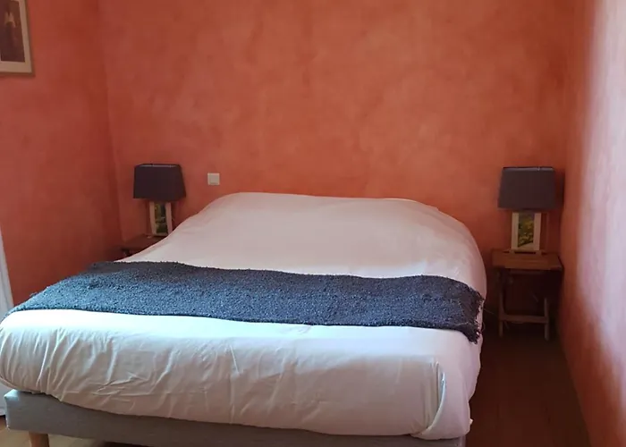 Maison De Charme Avec Bassin De Nage Сasa de vacaciones